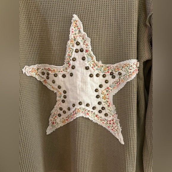 POL-Women’s NWOT LS Olive Textured Knit Top Size S - Picture 3 of 8